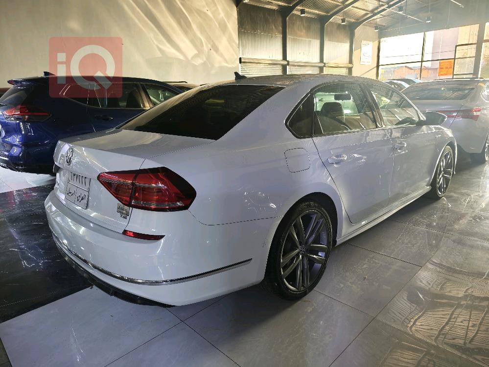 فولكسفاغن باسات